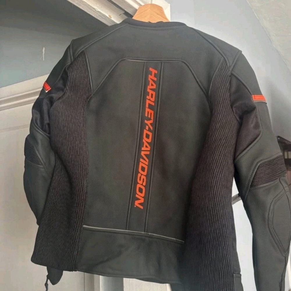 Harley-Davidson Brawler Leather Jacket 98007-21VW 100% Cowhide Leather Women's M - Picture 2 of 5